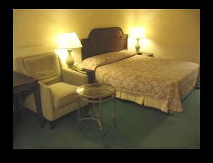 Super 9 Motel Troy Экстерьер фото